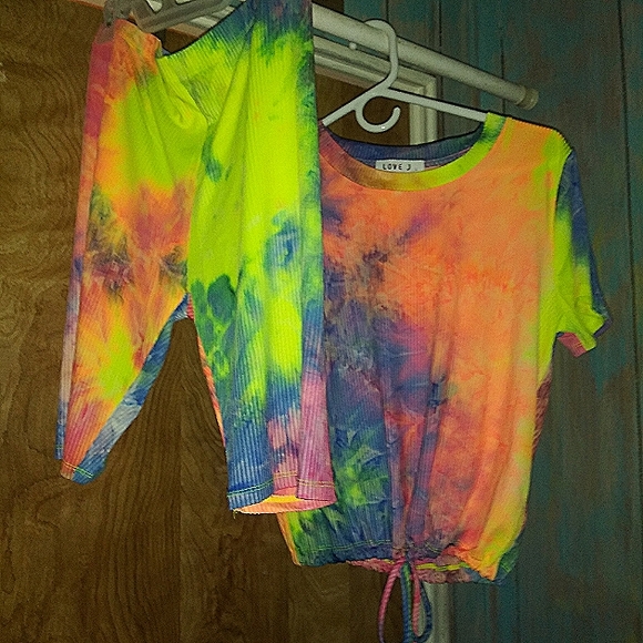 NWT Two Piece Tye Dye Short Set - Picture 1 of 3